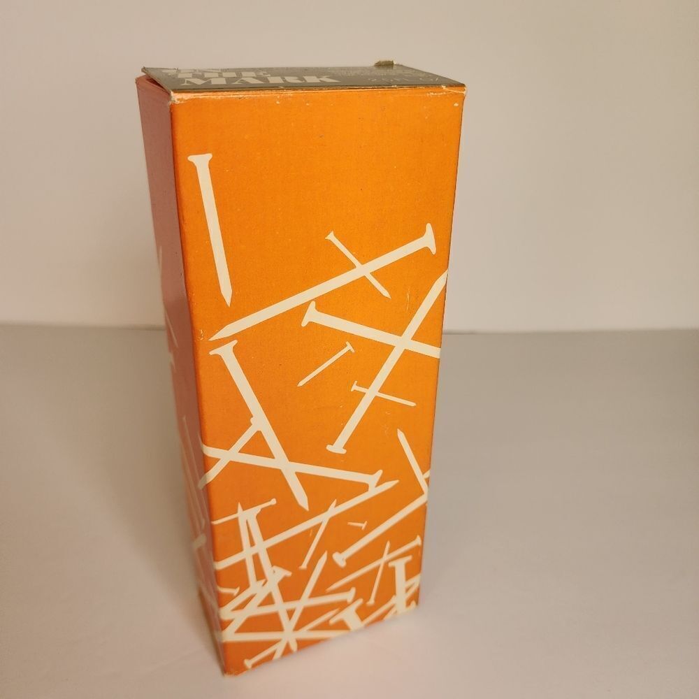 Vintage Avon In Box On The Mark Wild Country Aftershave Collectable Bottle